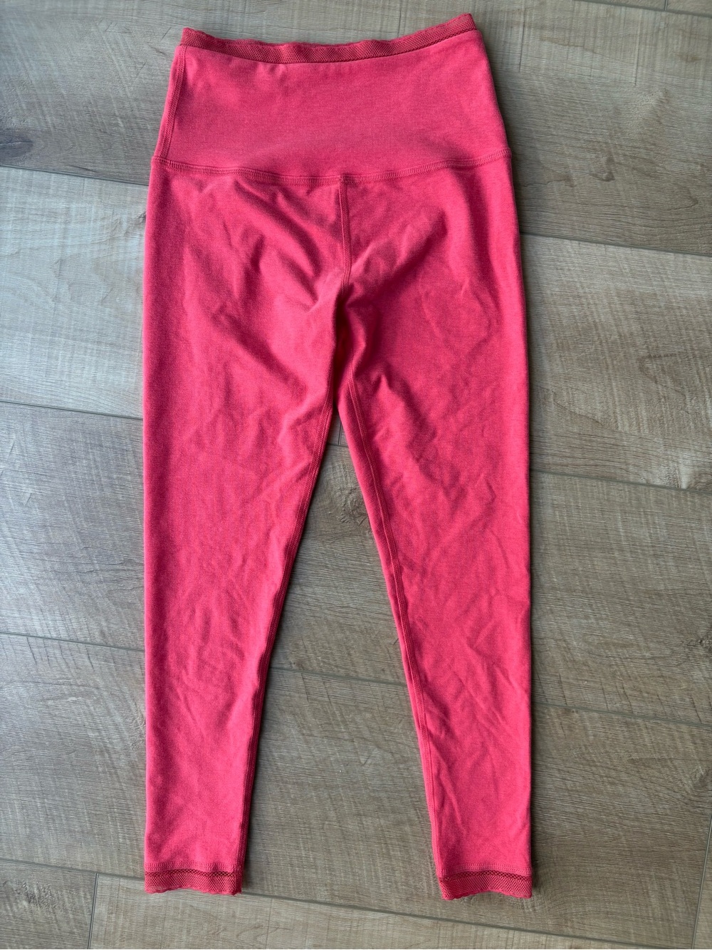 NWOT Beyond Yoga Allure Spacedye Lace Trim Leggings. Red Ash Heather. Size M - Picture 9 of 11